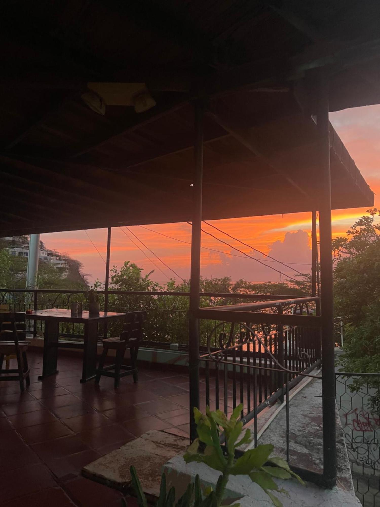 Hotel Mirador De Таганга Екстер'єр фото